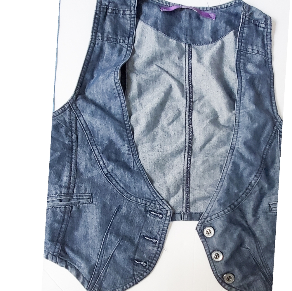 Pink crop jean vest button enclosure XL